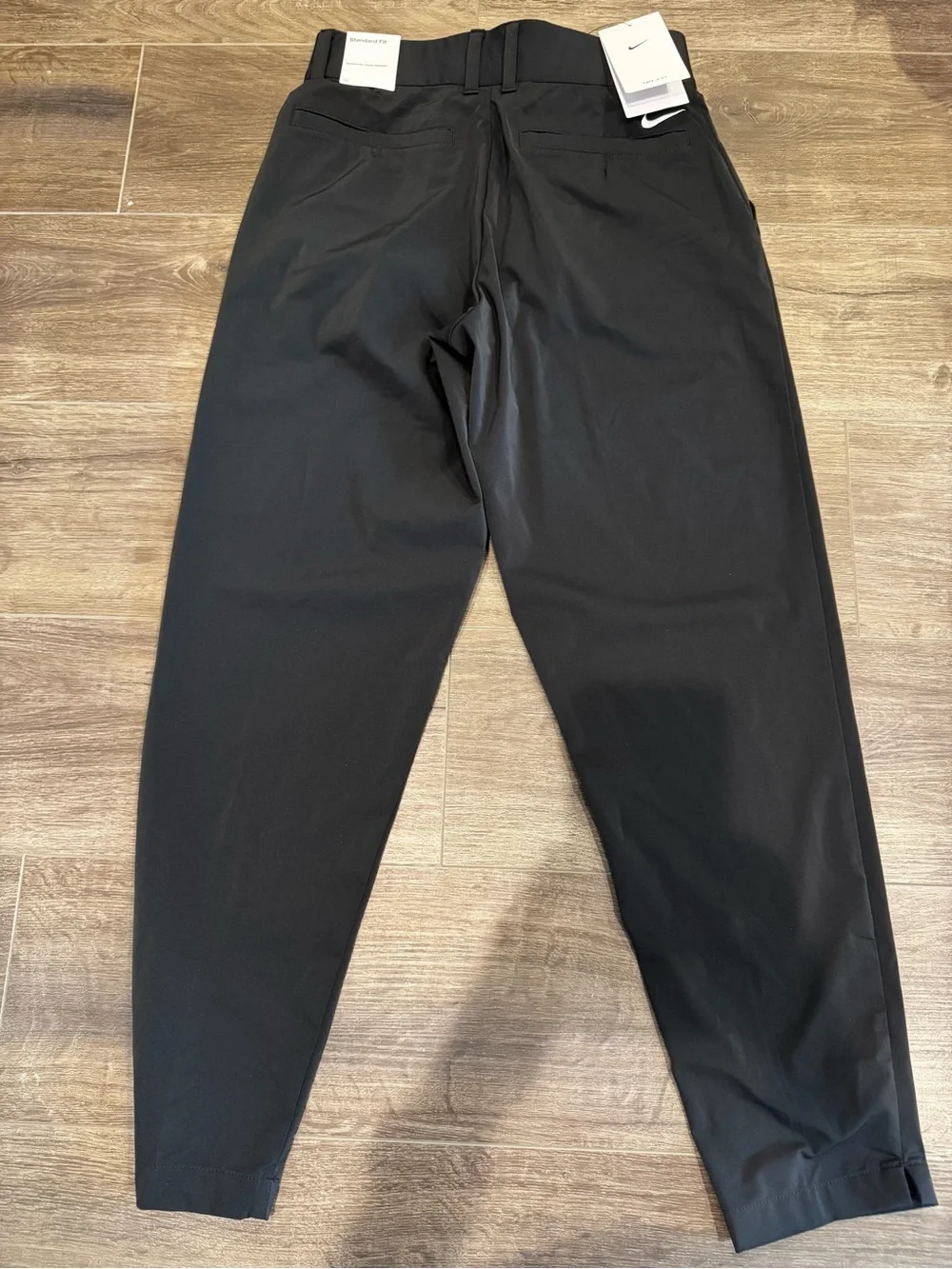 Nike women’s Dri-fit tour golf pants, new with tags, size small